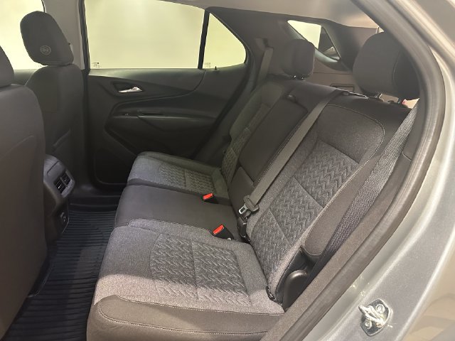 Used 2024 Chevrolet Equinox LT AWD/4WD image 18