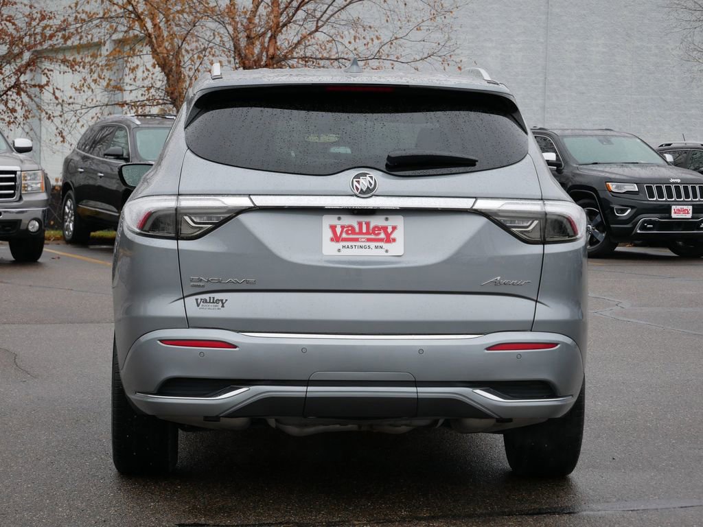 Used 2024 Buick Enclave Avenir w/ Avenir Technology Package image 6