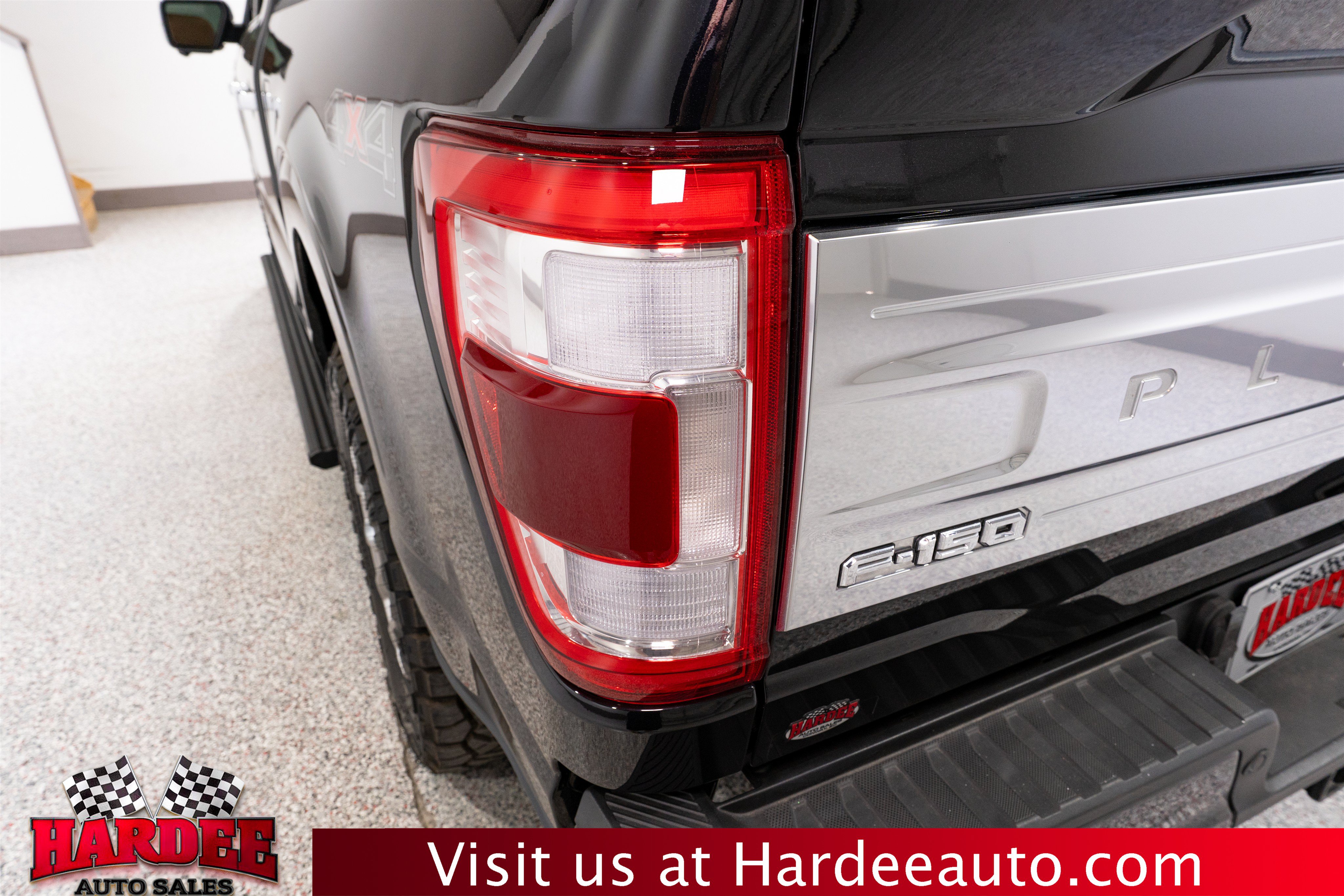Used 2022 Ford F150 Platinum w/ Equipment Group 701A High AWD/4WD image 9