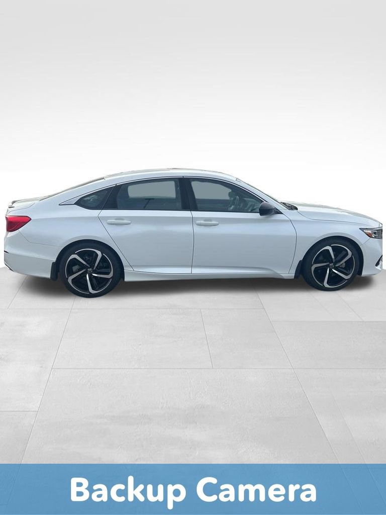 Used 2022 Honda Accord Sport image 9
