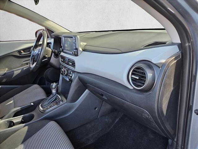 Used 2020 Hyundai Kona SEL image 21