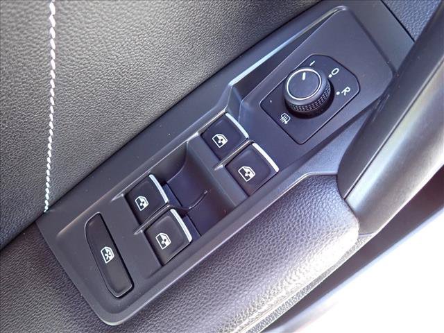 Used 2023 Volkswagen Tiguan SE R-Line AWD/4WD image 15