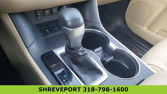 Used 2019 Toyota Highlander XLE FWD image 26