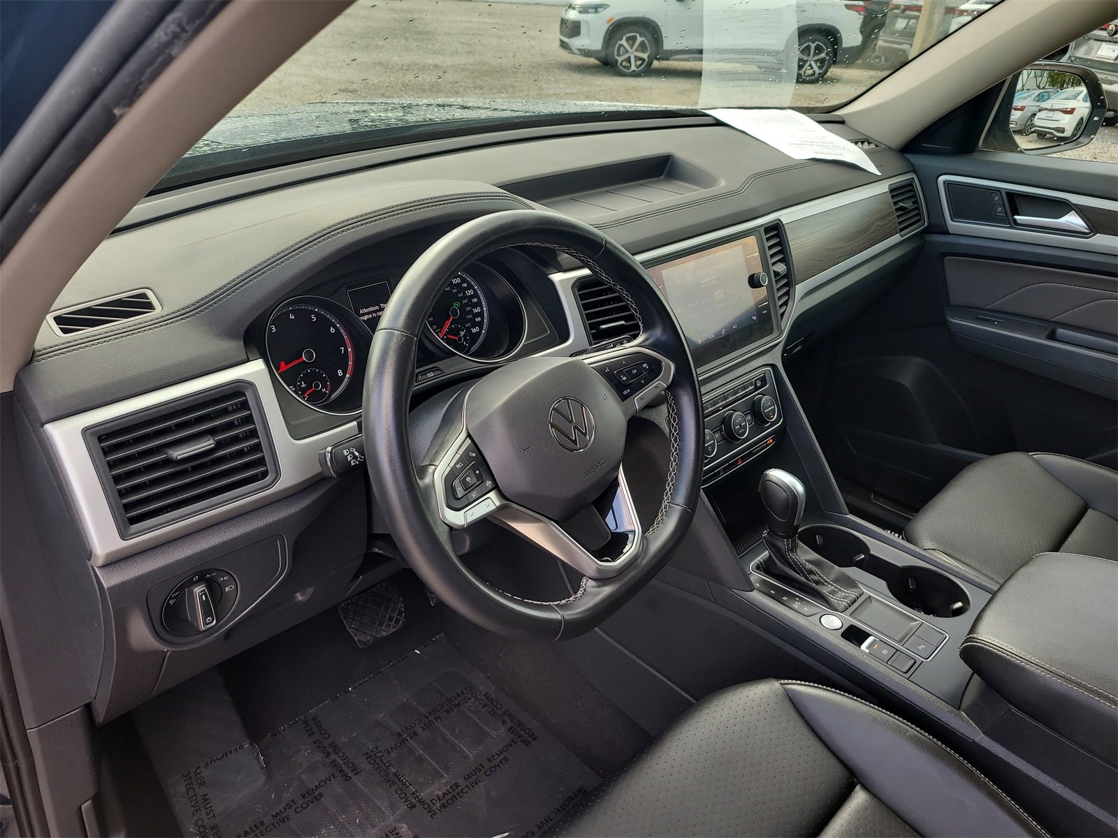 Used 2021 Volkswagen Atlas SE image 21