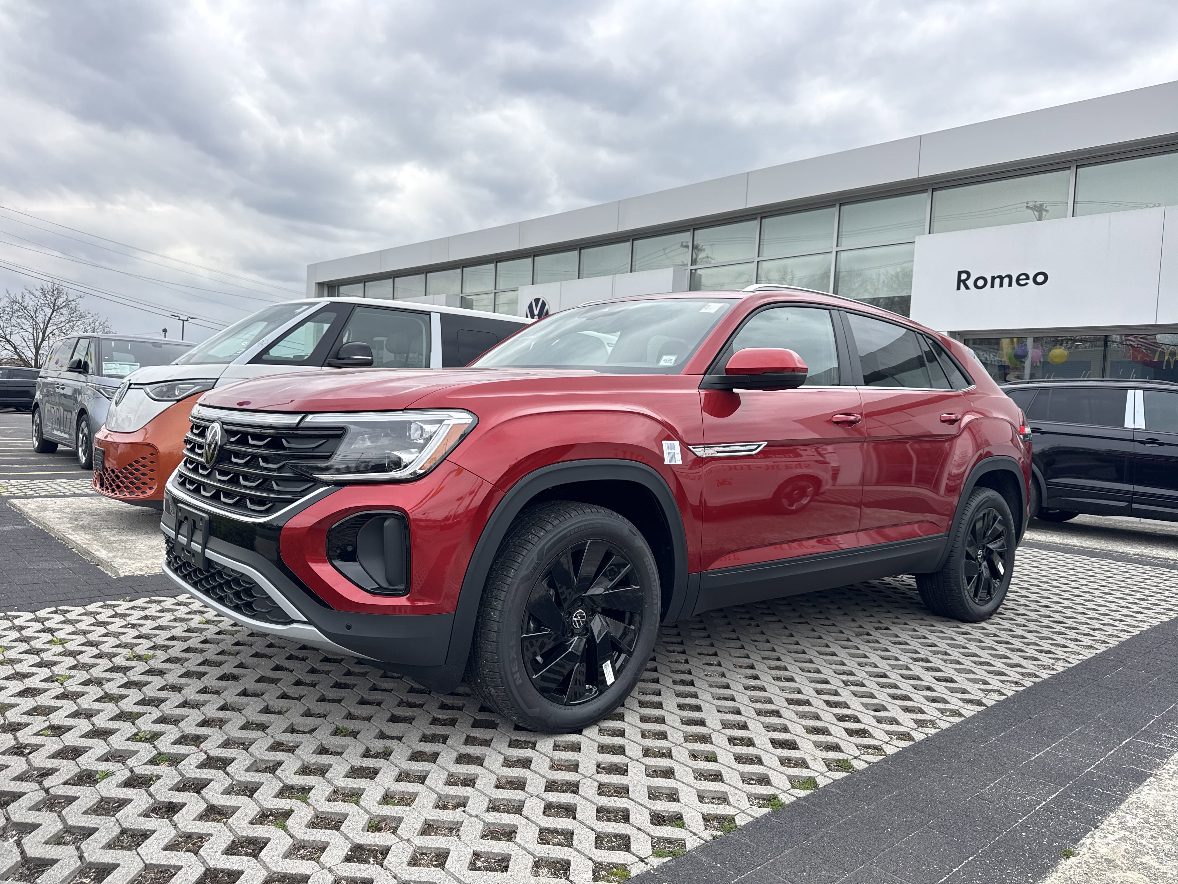 New 2025 Volkswagen Atlas Cross Sport SE