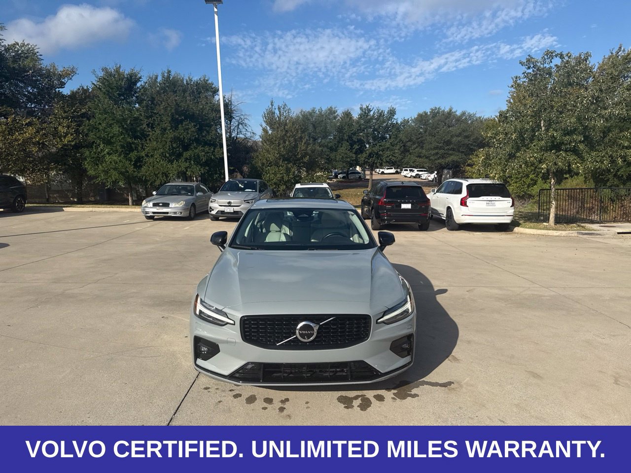 Certified 2024 Volvo S60 B5 Plus w/ Climate Package FWD image 3