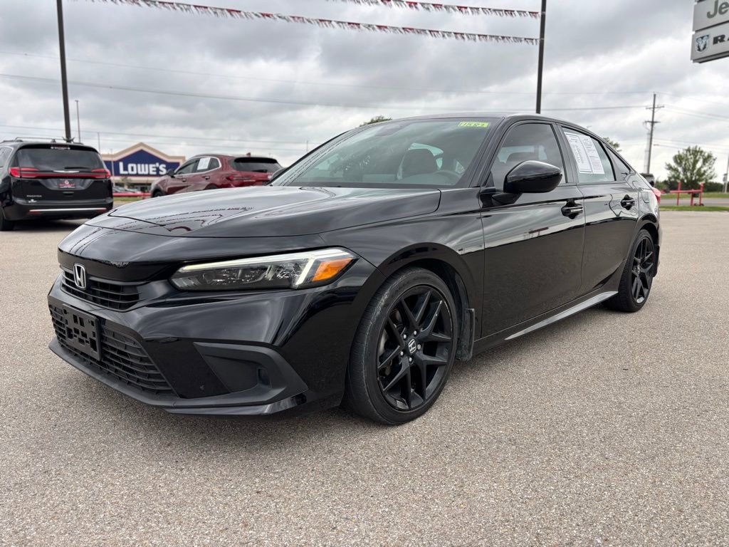 Used 2024 Honda Civic Sport image 2