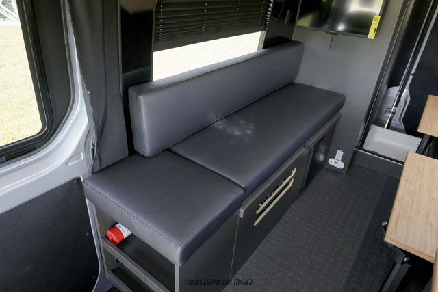 Used 2025 Mercedes-Benz Sprinter 2500 image 56