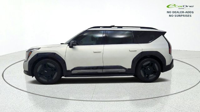 Used 2024 Kia EV9 GT-Line AWD/4WD image 4