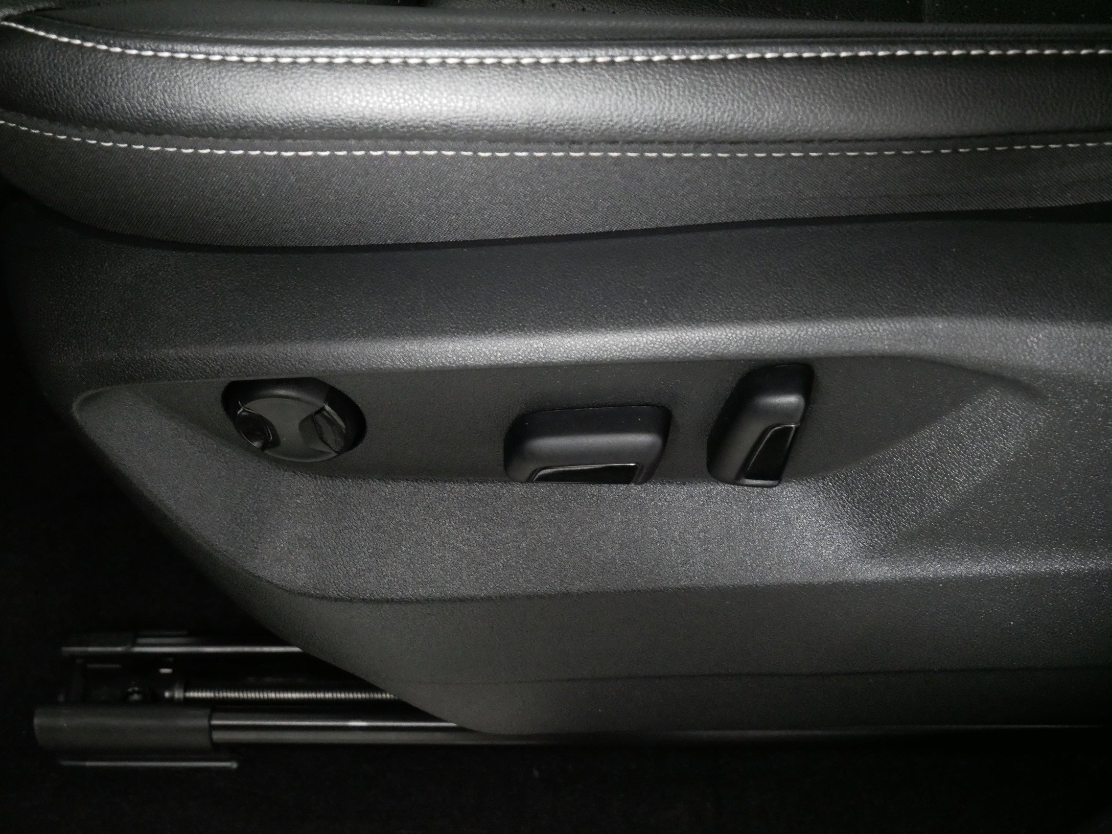 Certified 2023 Volkswagen Atlas SE w/ Panoramic Sunroof Package image 20