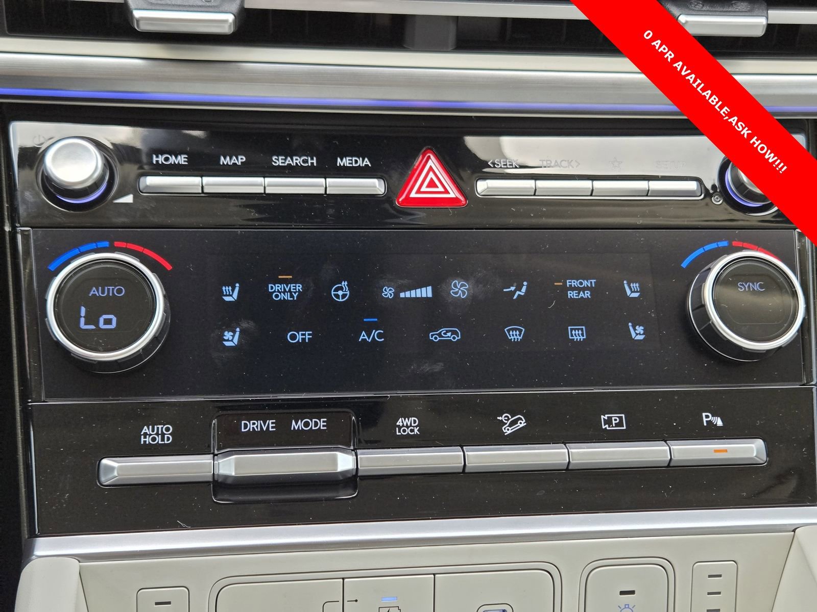 Used 2025 Hyundai Santa Fe Calligraphy image 14