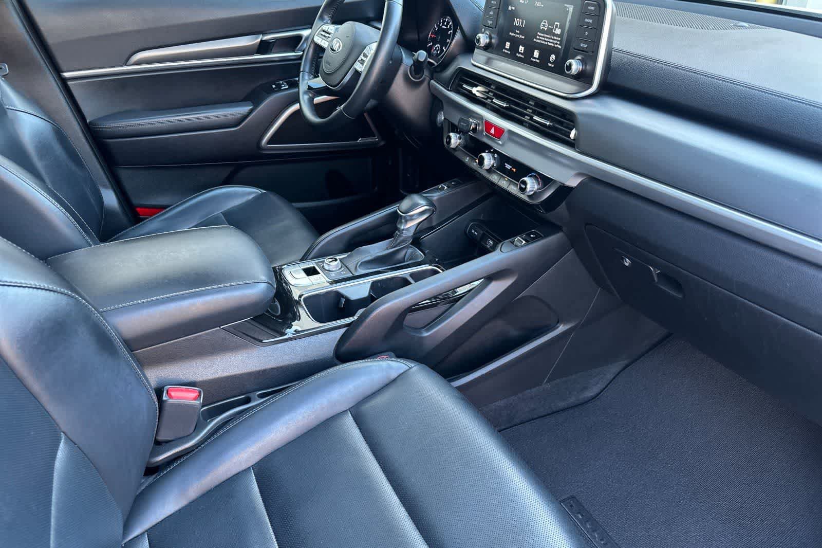 Used 2020 Kia Telluride S AWD/4WD image 18