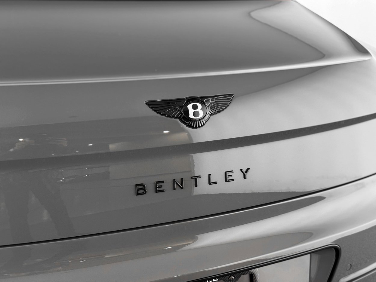 New 2025 Bentley Flying Spur Plug-In Hybrid AWD/4WD image 48