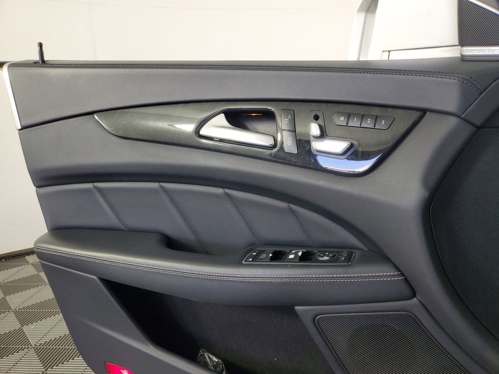 Used 2016 Mercedes-Benz CLS 400 image 30