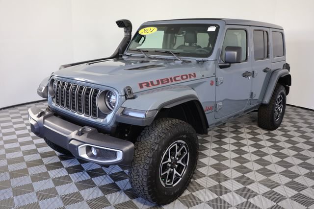 Used 2024 Jeep Wrangler Unlimited Rubicon image 4