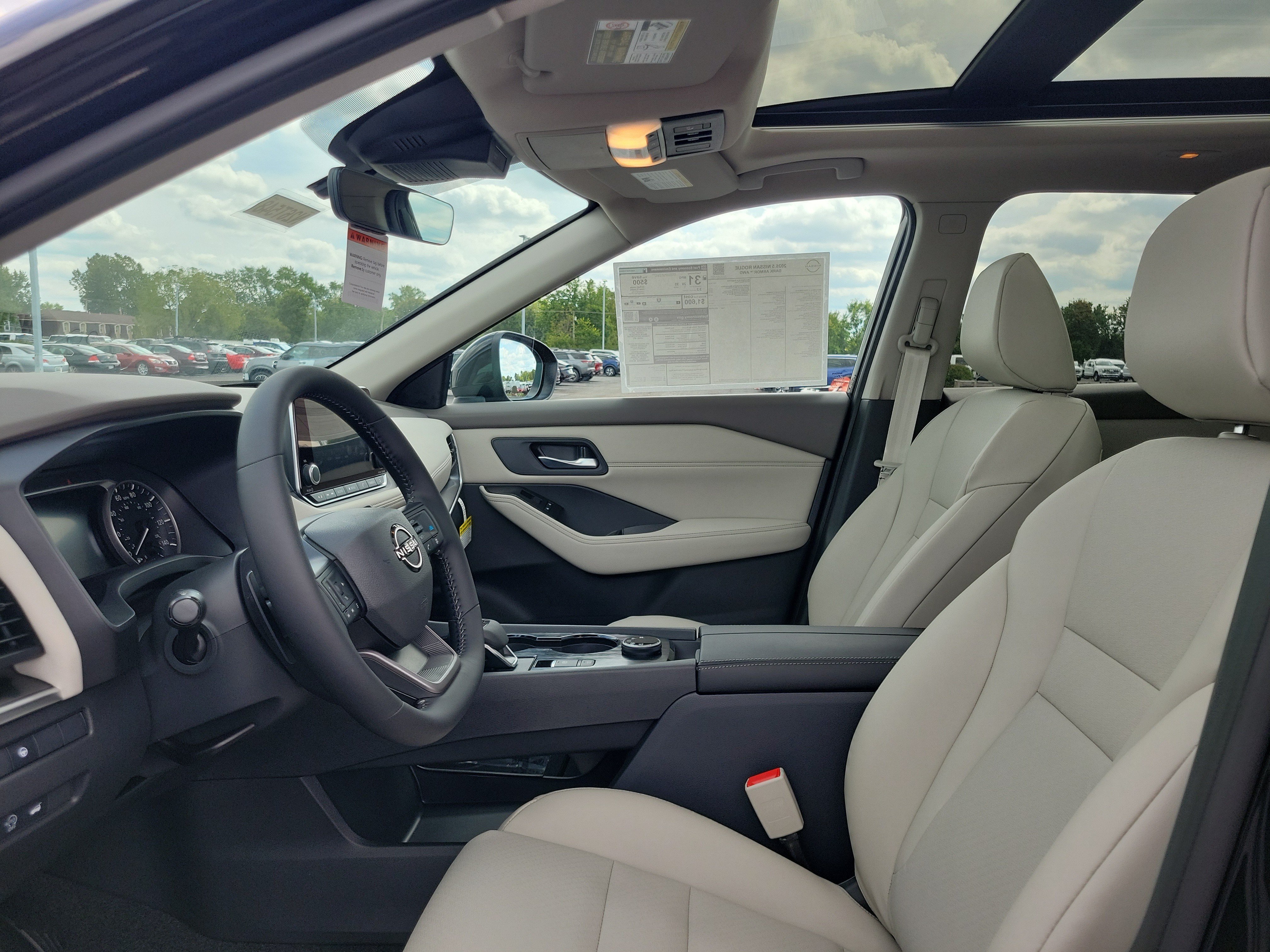 New 2026 Nissan Rogue Dark Armor AWD/4WD image 15