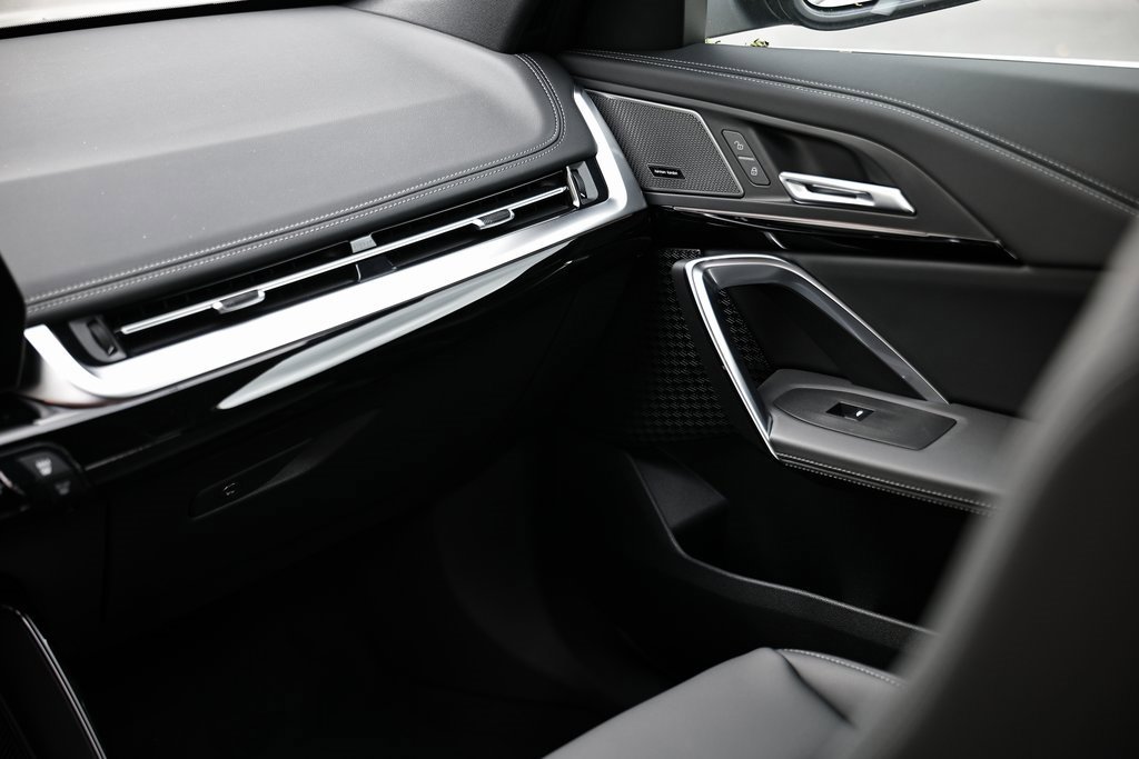 New 2026 BMW X1 xDrive28i w/ Convenience Package image 30