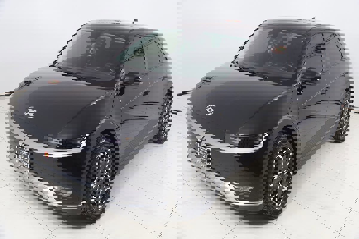 Used 2024 Hyundai Ioniq 5 SEL image 23