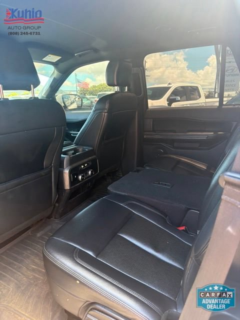 Used 2019 Ford Expedition XLT w/ Equipment Group 201A AWD/4WD image 11