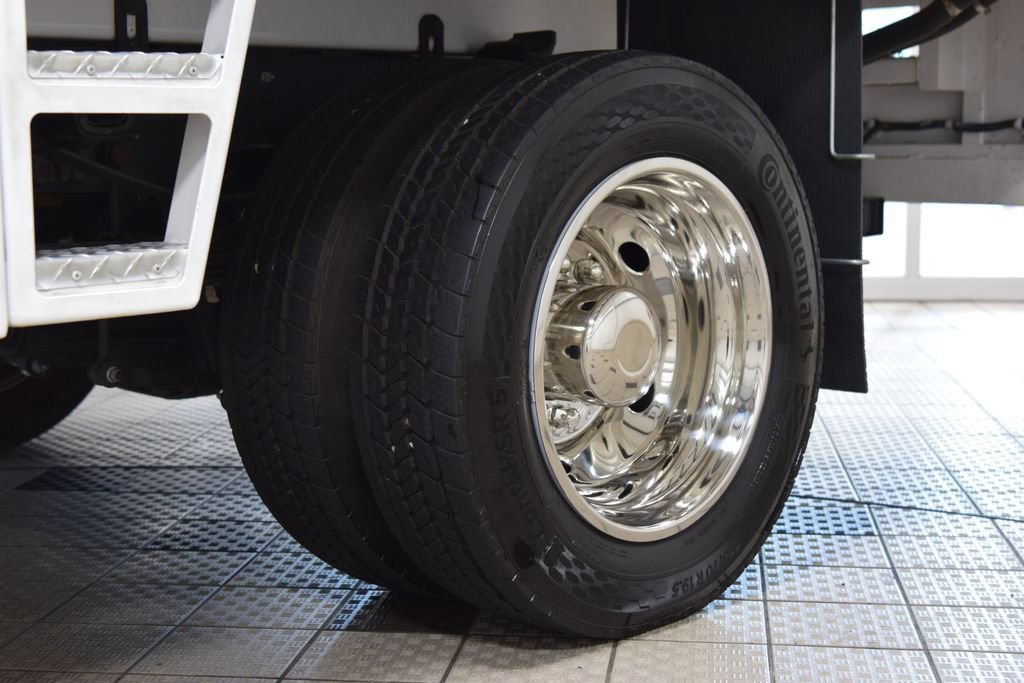 Used 2024 Ford F450 XL AWD/4WD image 17