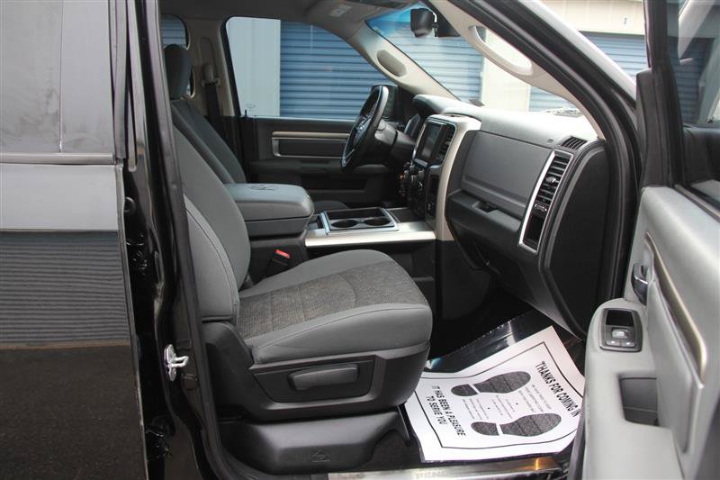 Used 2015 RAM 1500 Outdoorsman w/ Pittsburgh Penguins Edition AWD/4WD image 19