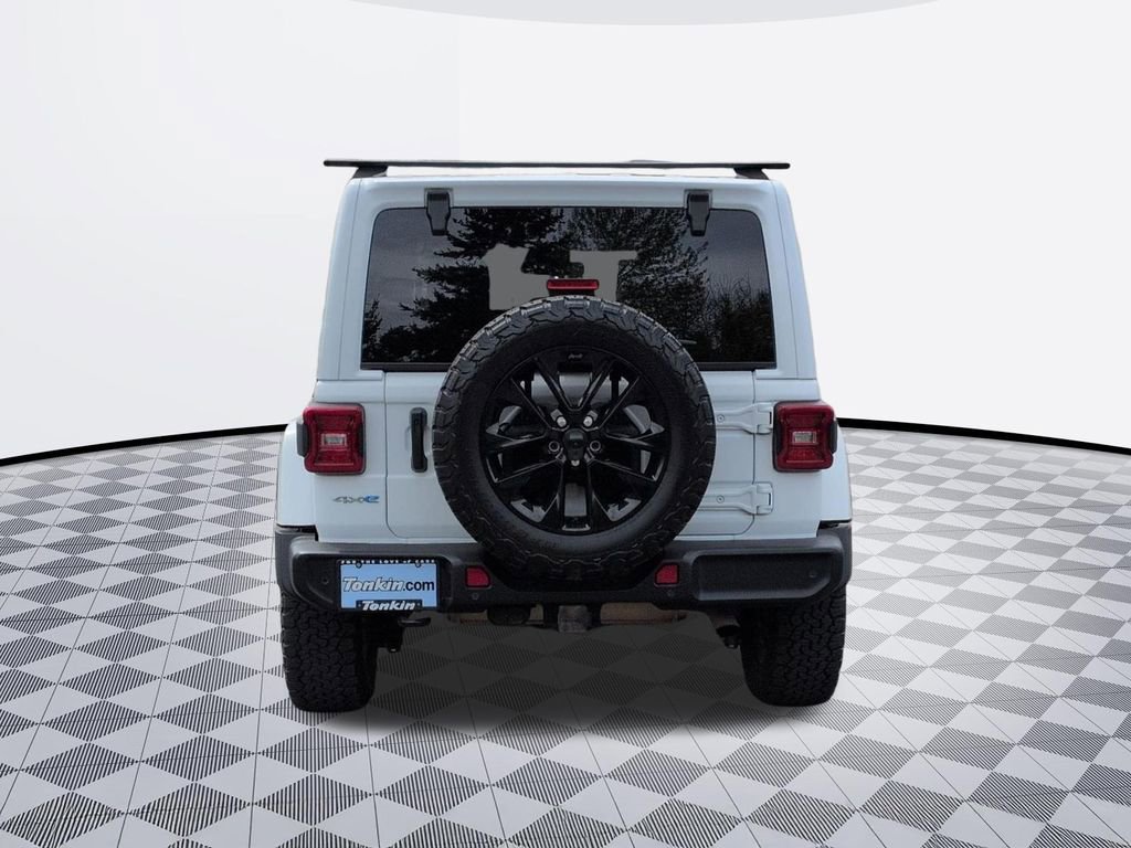 Used 2021 Jeep Wrangler Unlimited Sahara w/ Cold Weather Group AWD/4WD image 5