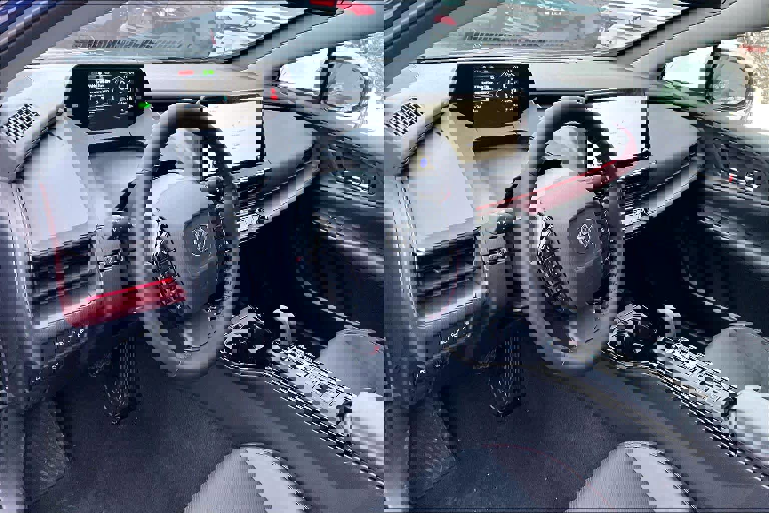 Used 2026 Toyota Prius XSE image 8