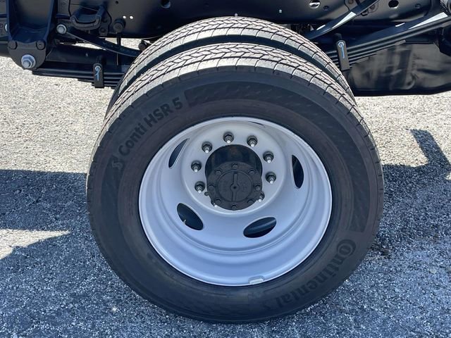 New 2026 Ford F550 4x4 Regular Cab Super Duty image 21