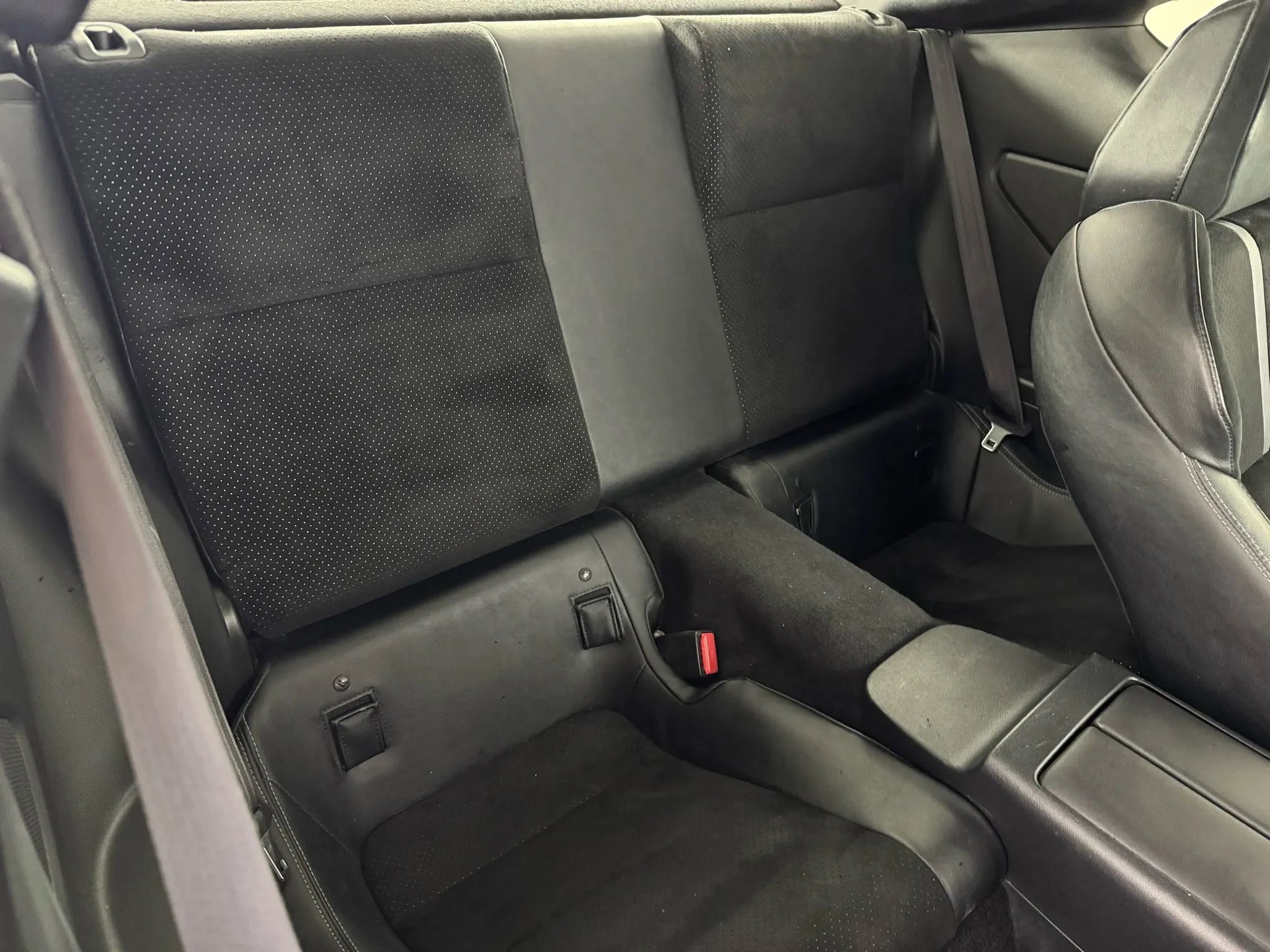 Used 2024 Toyota GR86 Premium RWD image 32