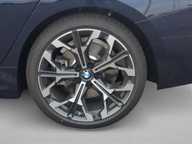 Used 2026 BMW 330i Sedan RWD image 10