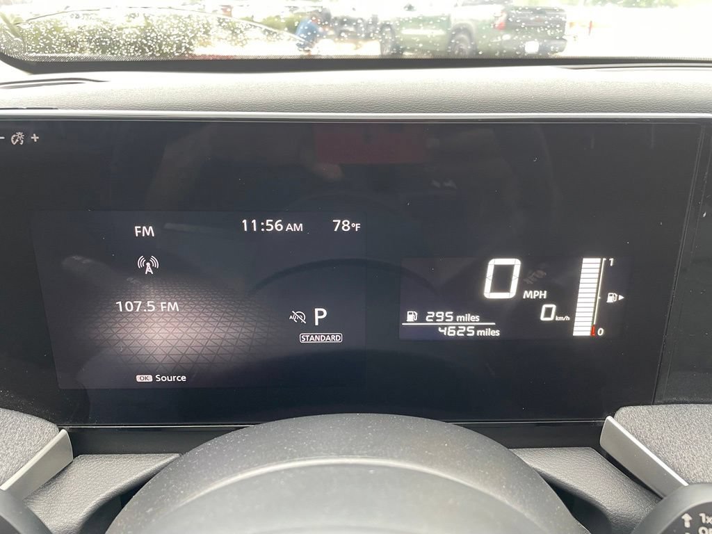Used 2025 Nissan Kicks SV FWD image 7