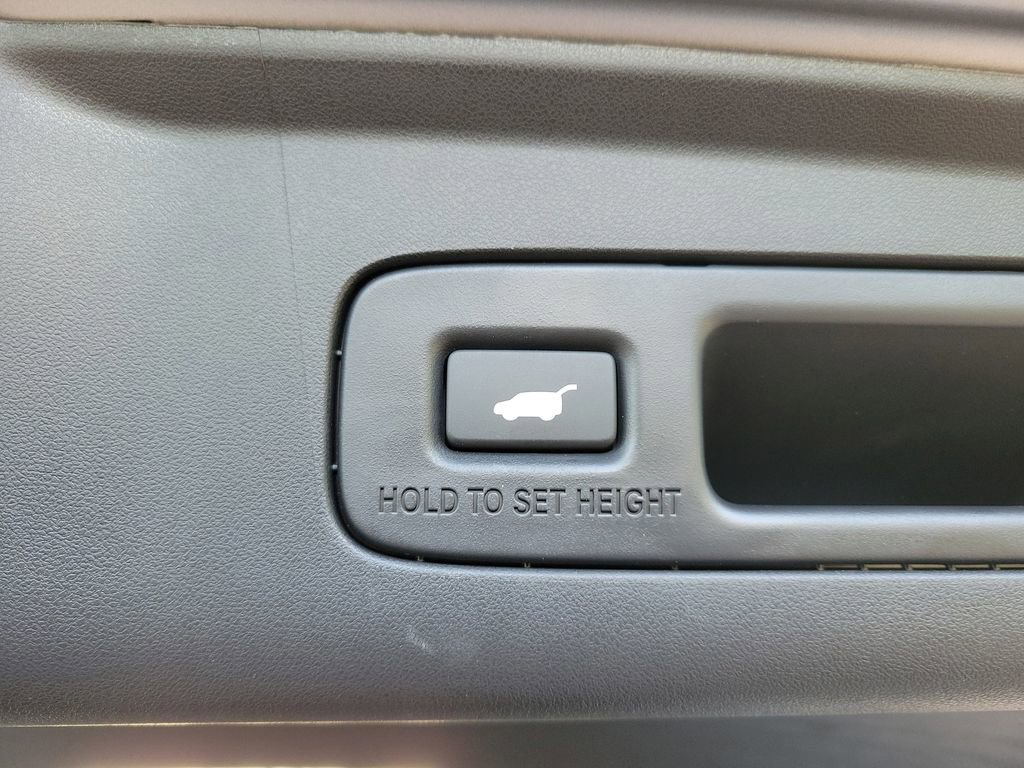 Certified 2025 Acura ADX A-Spec image 13