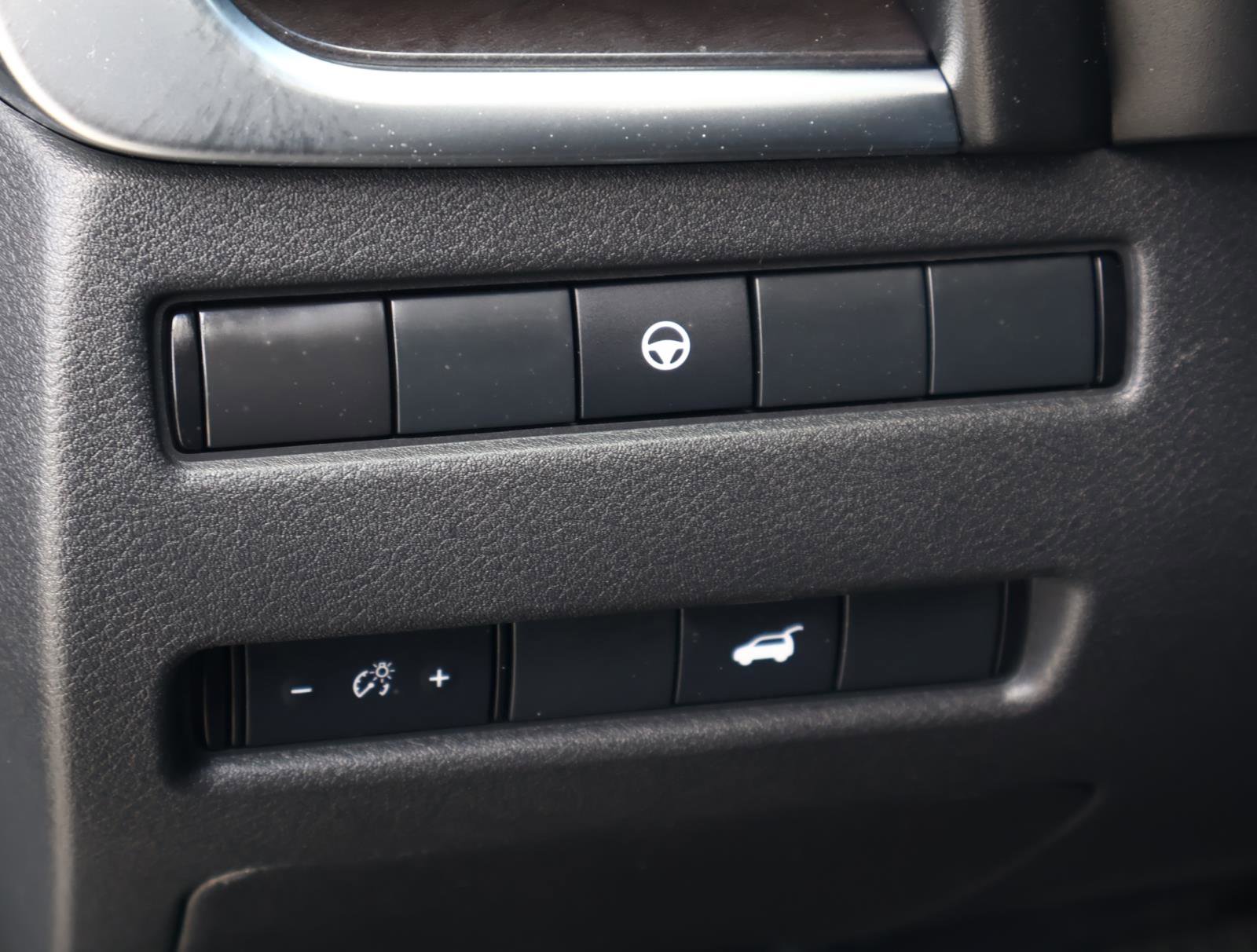 Used 2021 Nissan Rogue SL w/ Premium Package image 22