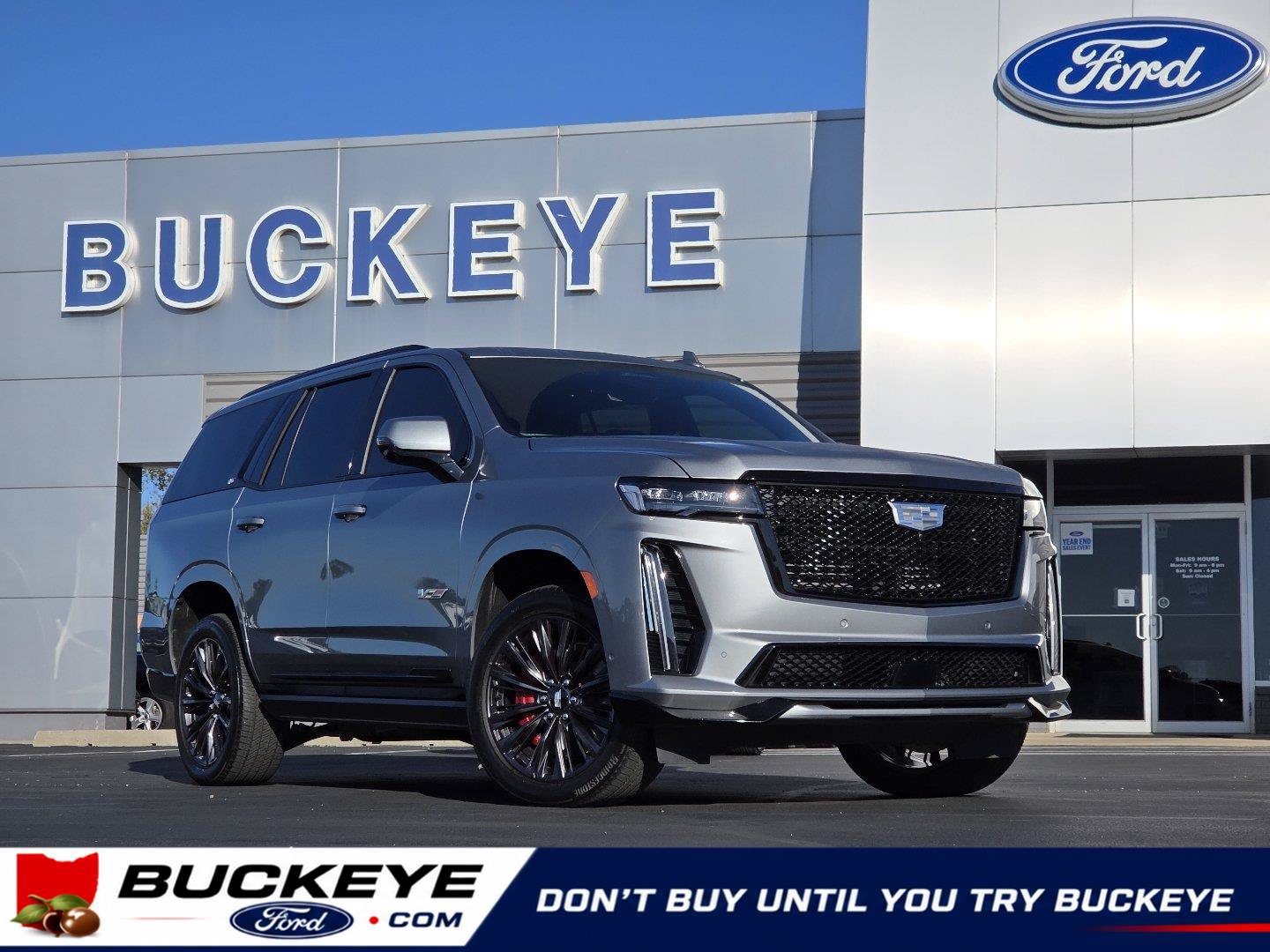 Used 2024 Cadillac Escalade V w/ LPO, ONYX Package AWD/4WD image 1