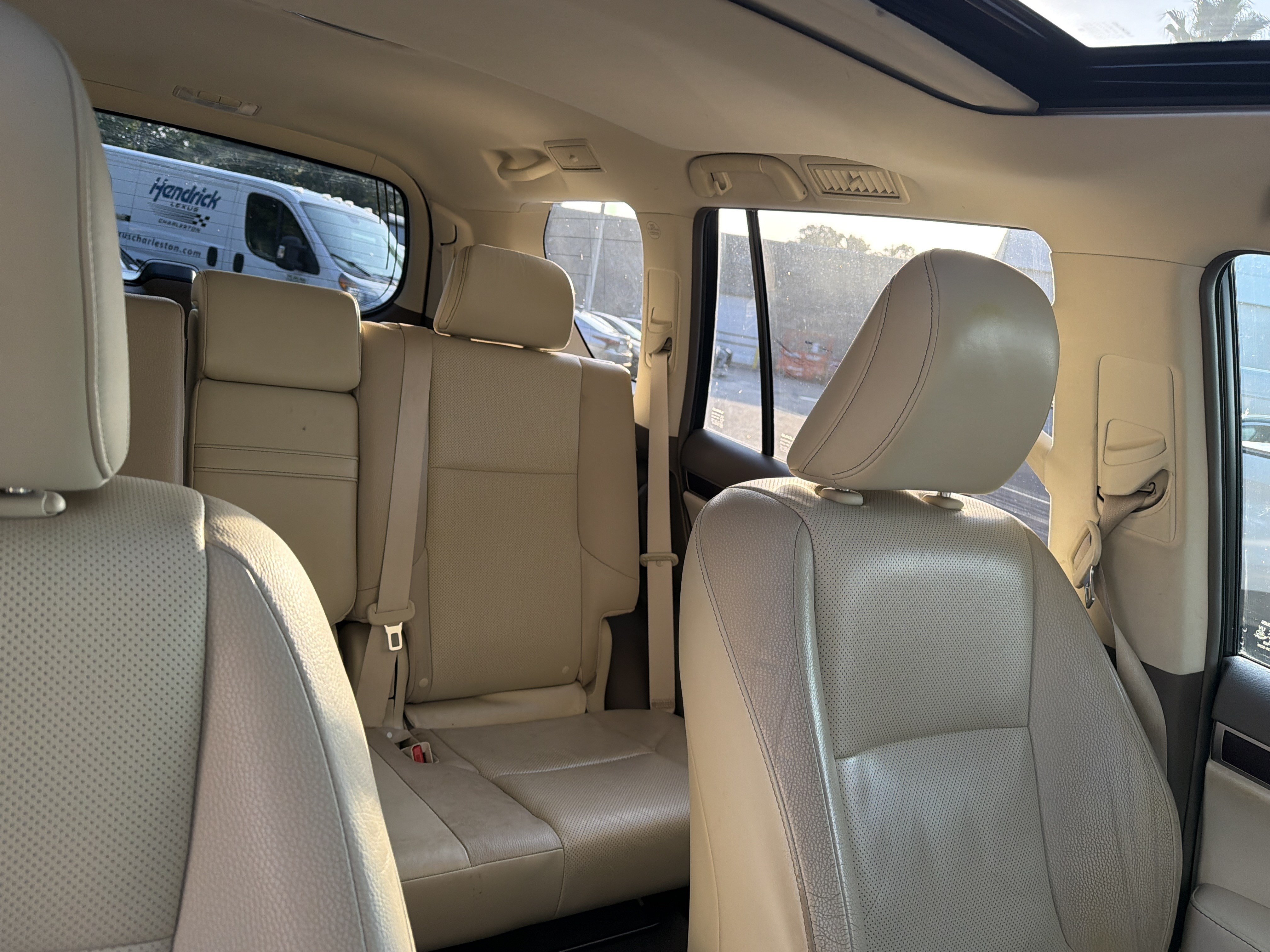 Used 2017 Lexus GX 460 Premium w/ Premium Package AWD/4WD image 42