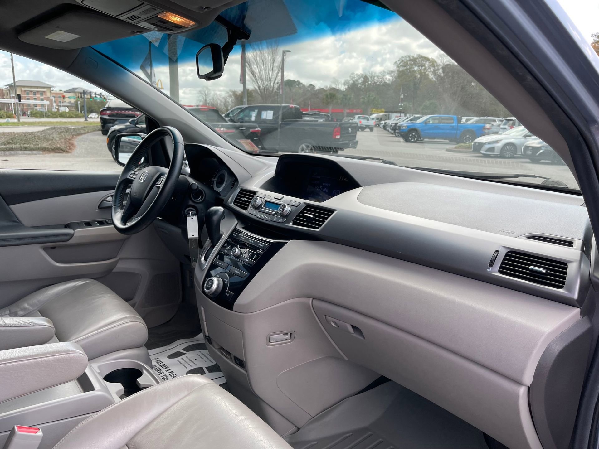 Used 2013 Honda Odyssey EX-L image 31