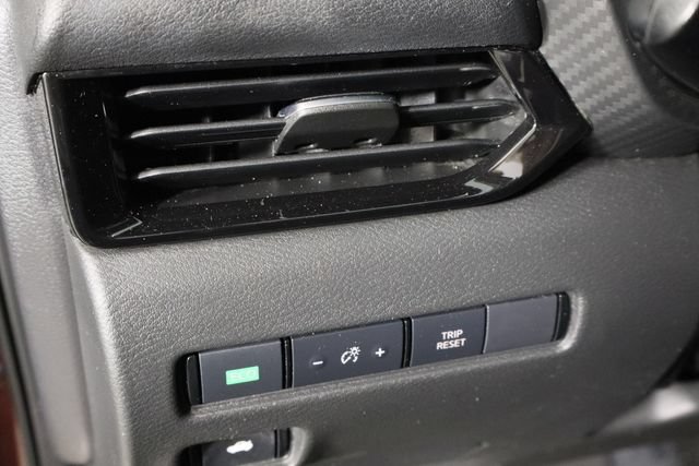 Used 2021 Nissan Sentra SV FWD image 20
