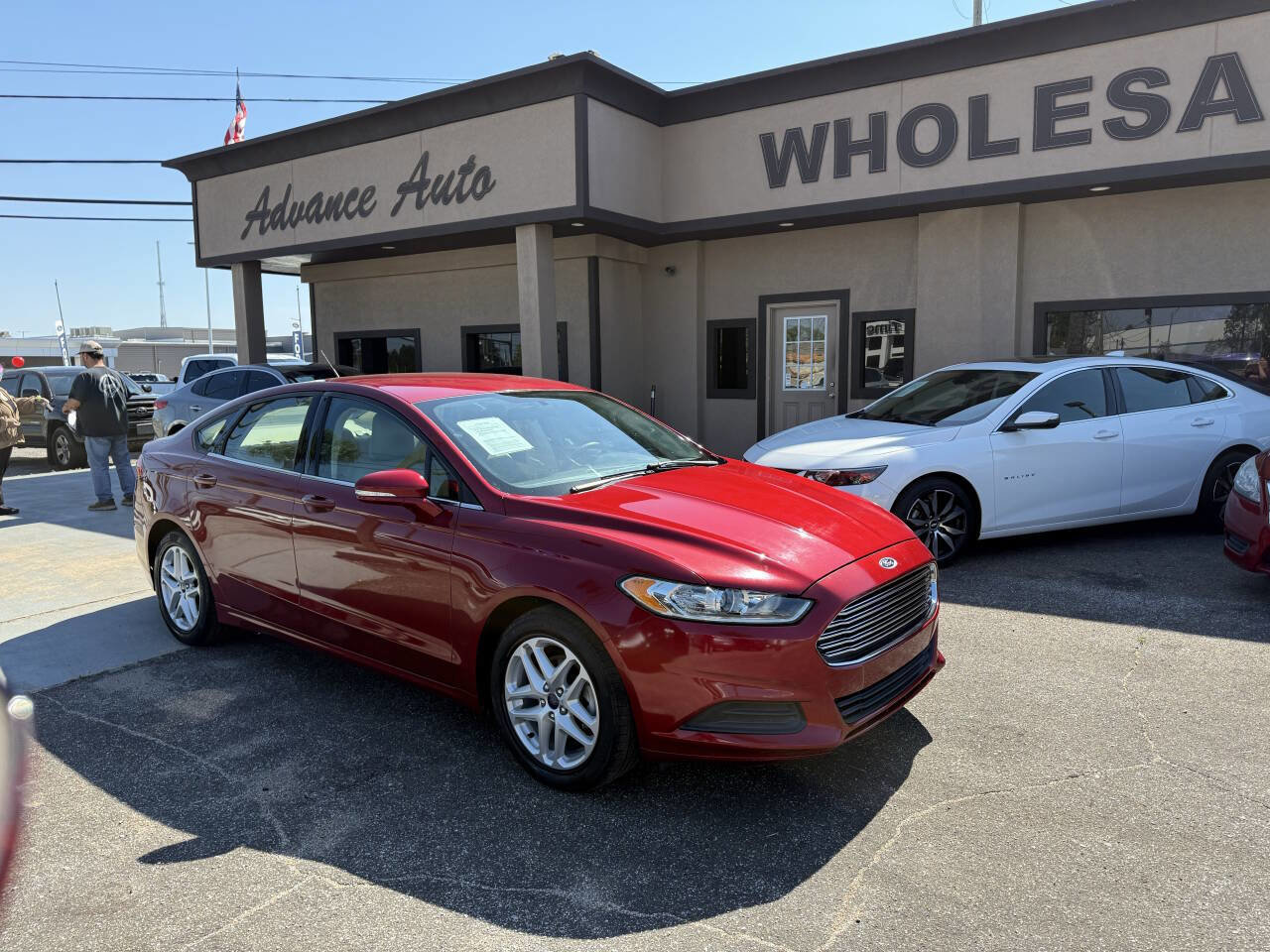 Used 2013 Ford Fusion SE FWD image 1