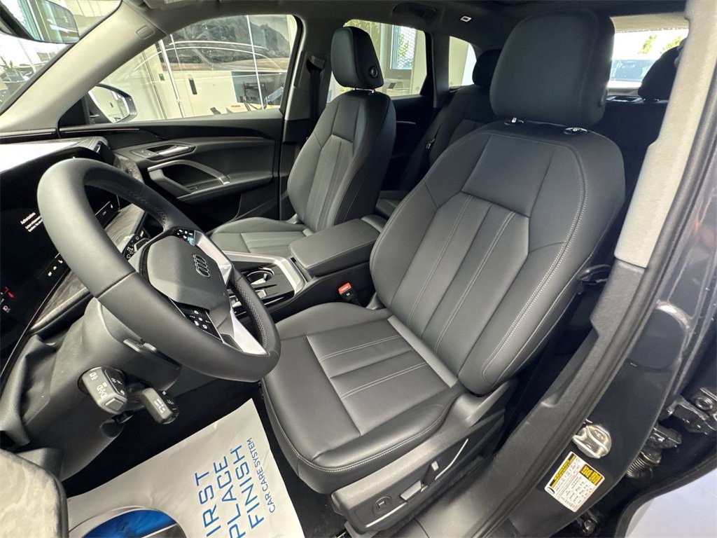 New 2025 Audi Q5 Premium image 11