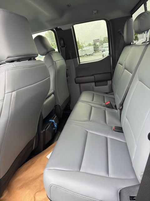 New 2026 Ford F450 XL w/ XL Chrome Package AWD/4WD image 18
