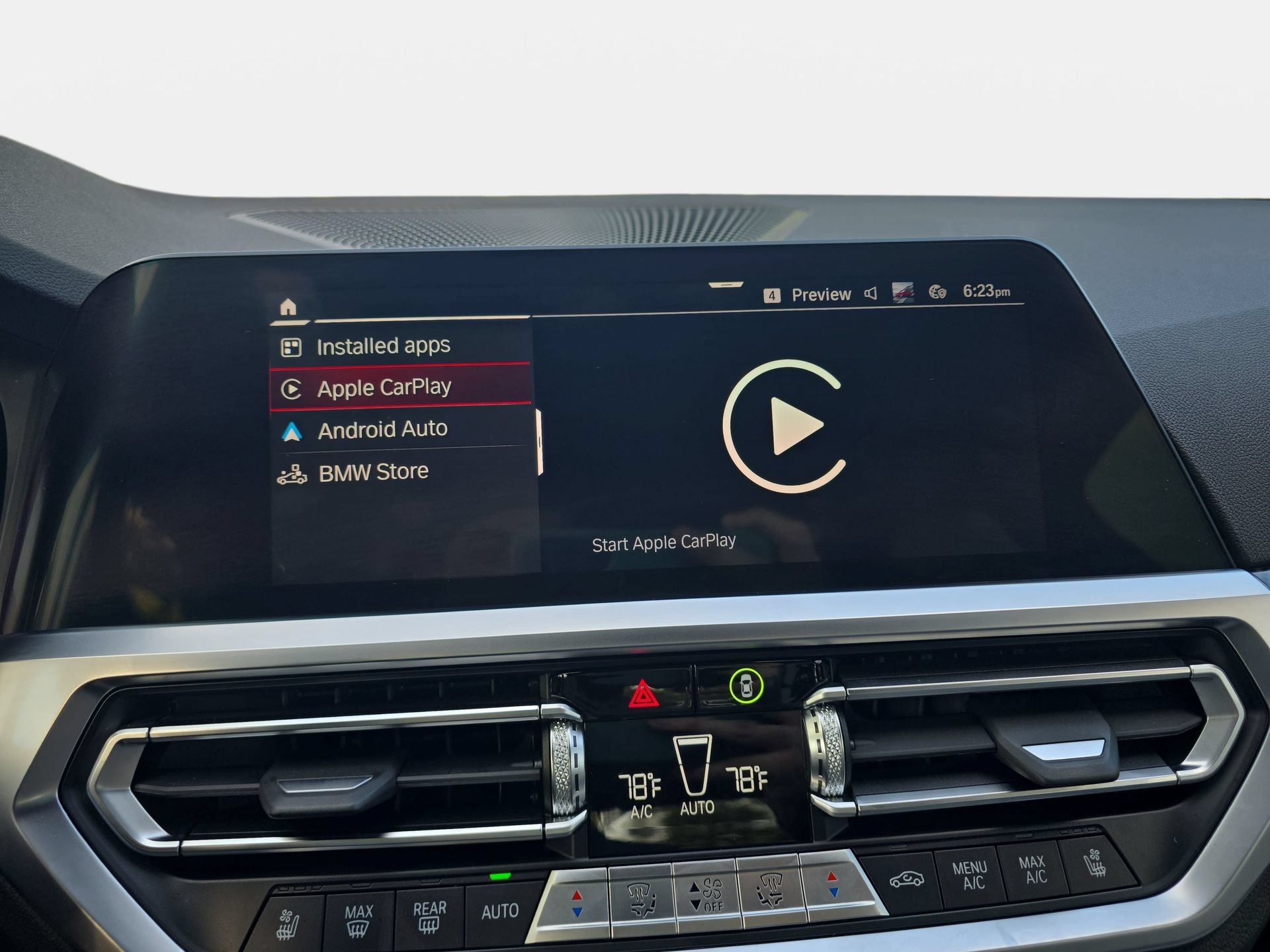 Used 2022 BMW M4 xDrive Competition w/ M Carbon Exterior Package AWD/4WD image 21