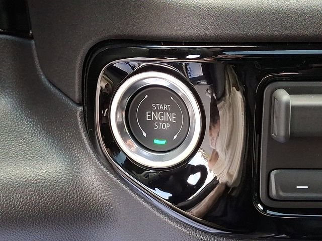 New 2026 Chevrolet Silverado 1500 ZR2 image 16