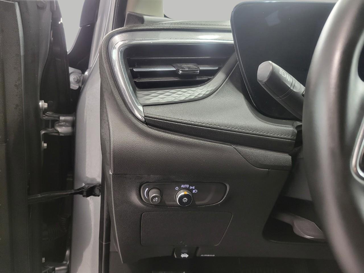 Used 2025 Buick Encore GX Preferred image 11