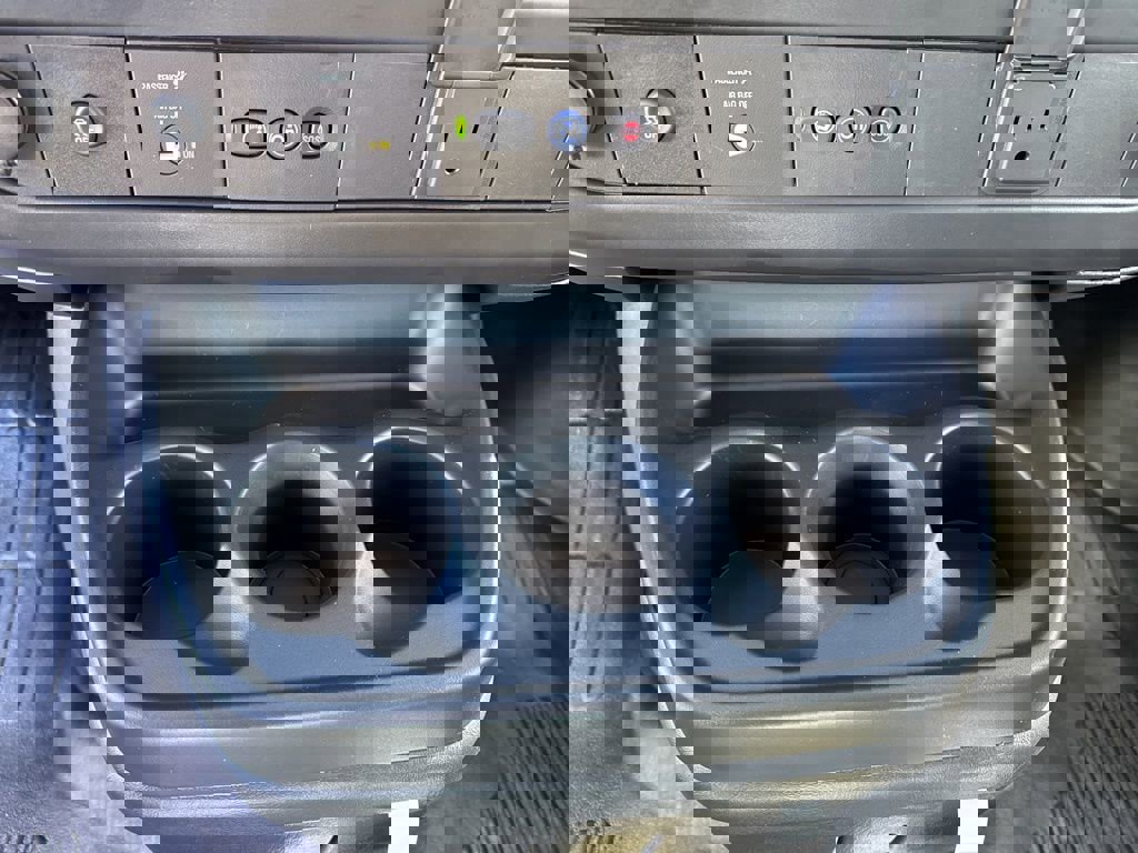 New 2025 GMC Savana 2500 w/ Driver Convenience Package image 17