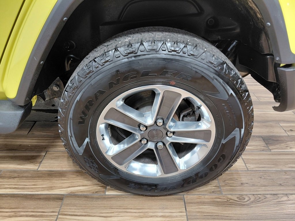 Used 2023 Jeep Wrangler Sahara w/ Cold Weather Group image 26
