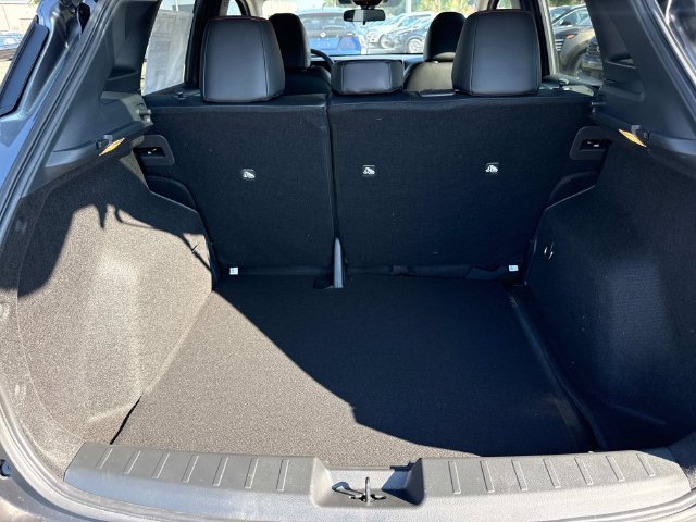 New 2027 Nissan Kicks SR FWD image 11