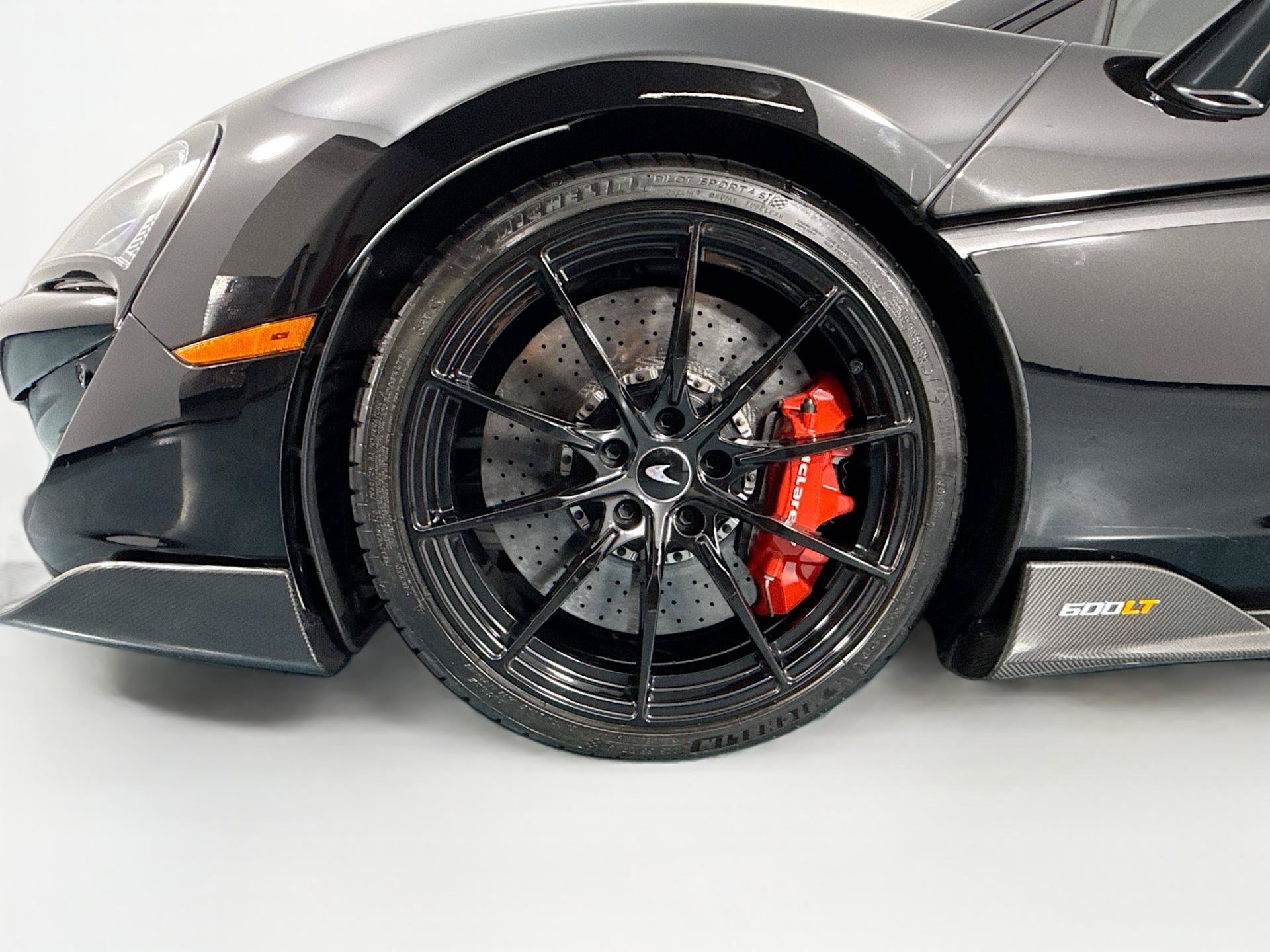 Used 2020 McLaren 600LT Spider RWD image 47