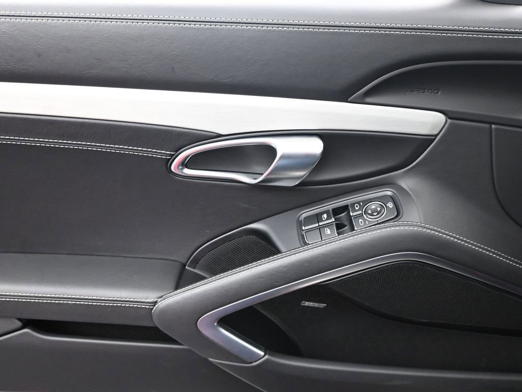 Certified 2019 Porsche 911 Targa 4S AWD/4WD image 13