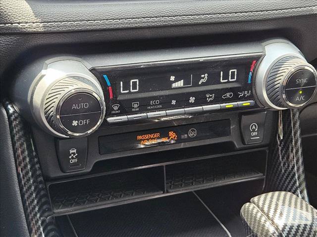 Used 2021 Toyota RAV4 XLE w/ Convenience Package FWD image 13