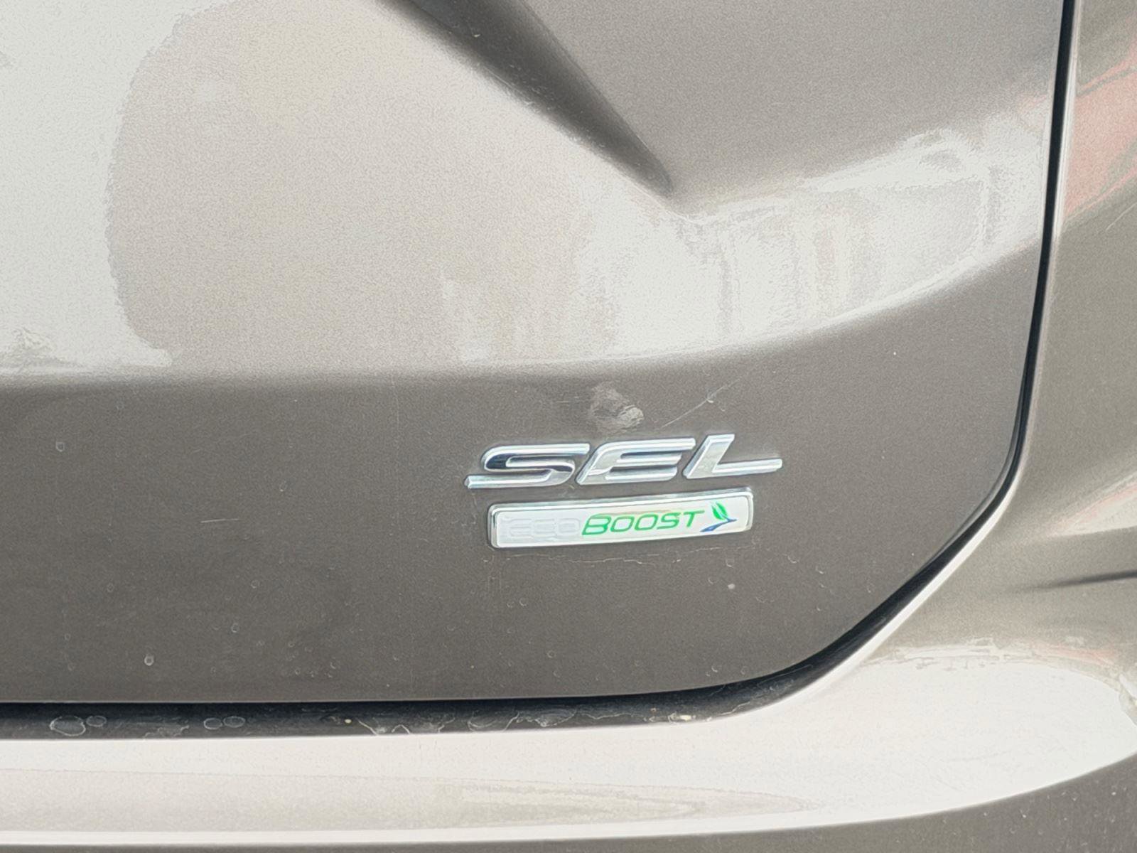 Used 2019 Ford Edge SEL w/ Equipment Group 201A image 10